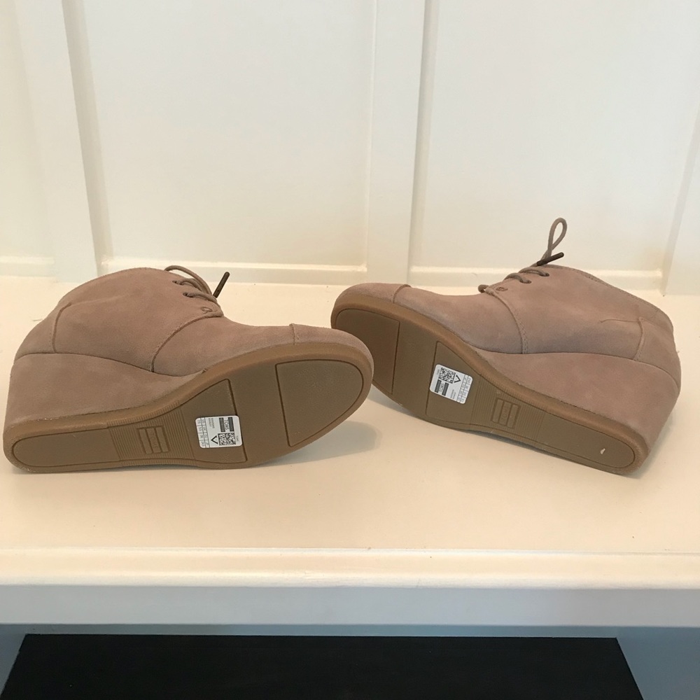 Toms booties